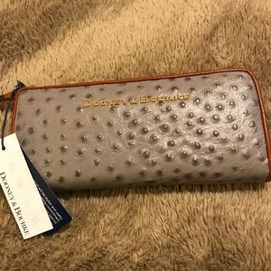 NWT Dooney & Bourke Ostrich grey/tan zip wallet